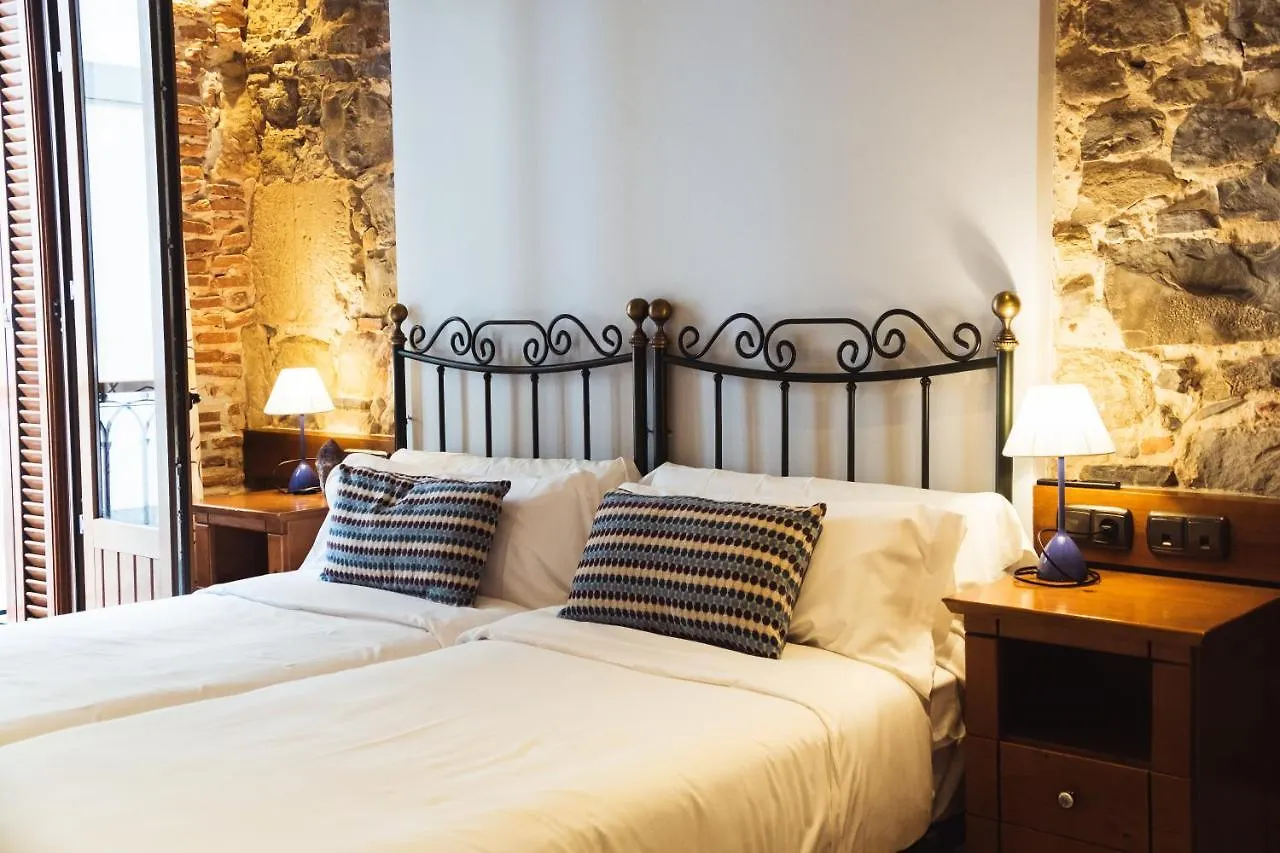 San Sebastian Dot Rooms